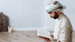 Hukum Tajwid Surat At Taubah Ayat 122, Lengkap dengan Penjelasan dan Cara Bacanya<