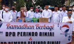 DPD Perindo Binjai Bagi-Bagi Takjil Ramadhan ke Warga dan Pengguna Jalan