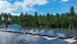 PLTS Kabupaten Selayar Beroperasi, Biaya Operasional Hemat hingga Rp16,5 Miliar per Tahun.