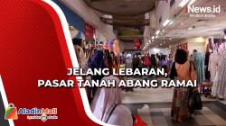 Jelang Lebaran, Pasar Tanah Abang Ramai