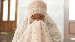 Doa Taubat dari Segala Dosa, Arab dan Artinya<