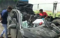 Minibus Tabrak Truk Tronton di Tuban, 5 Tewas 4 Luka-Luka