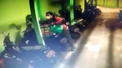Viral, Aksi Pencuri Helm di RSUD Soetidjono Blora Terekam CCTV