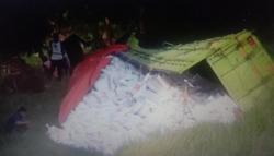 Brak! Truk Oleng Tabrak Pagar lalu Masuk Parit di Tol Cipali, Sopir Tewas Mengenaskan<