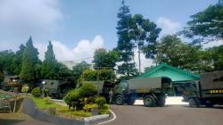 Pasukan Yonarmed Tarik Bersenjata Lengkap Bergerak dari Cianjur ke Kota Banjar, Ada Apa?<