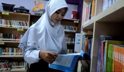 Hafal Alquran 15 Juz, Pelajar 14 Tahun di Gresik Ini Lolos Masuk Unair