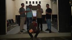 Tak Terima Anak Dipukul, Suami Hajar Istri Pakai Gayung hingga Babak Belur