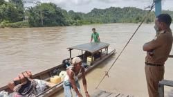 Unik, Warga 6 Desa di Aceh Pakai Rakit untuk Alat Transportasi<