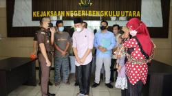 Istri Minta Susu buat Anak, Suami Tak Punya Uang Nekat Curi Burung lalu Tertangkap