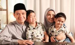 5 Pasangan Artis yang Berawal dari Cinlok hingga Berakhir di Pelaminan, Nomor 4 Pindah Agama Sebelum Menikah