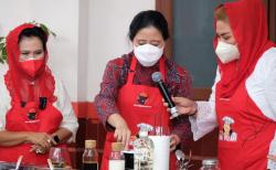 Demo Memasak, Puan Maharani: Meski Enggak Jago, Tapi Harus Bisa Masak