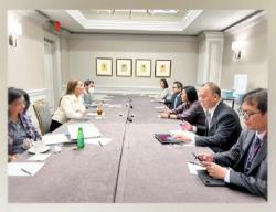 Sri Mulyani Bertemu Mantan Istri Bill Gates Saat Berkunjung ke AS, Ada Apa?  