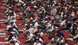 Masjid Istiqlal Dipadati Umat Muslim Jalani Iktikaf