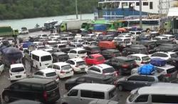 Cerita Pemudik Terjebak Macet di Pelabuhan Merak, Jalan Kaki 6 Km Cari Toilet