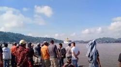 Ratusan Penumpang Tertinggal Kapal di Pelabuhan Samarinda, Panik Tak Bisa Mudik