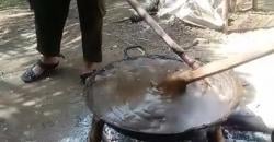 Mengenal Tradisi Mengaduk Gelamai ala Suku Serawai Seluma Bengkulu 