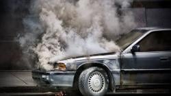 4 Penyebab Kap Mobil Berasap, Awas Jangan Sampai Terjadi saat Mudik