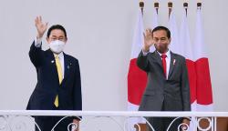 Presiden Jokowi-PM Jepang Fumio Kishida Bertemu di Istana Bogor