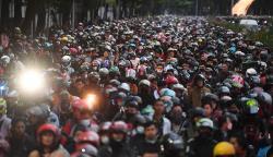 Kisah Polisi yang Rela Bertugas di Momen Lebaran: Pelayanan Masyarakat Lebih Utama