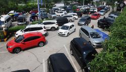 Rest Area Jalan Tol Penuh, Pemudik hanya Boleh Istirahat 30 Menit