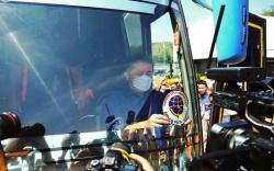Kurangi Kepadatan Lalu Lintas, Herman Deru Lepas 12 Bus Mudik Gratis Pemprov Sumsel <