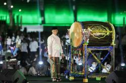 Ribuan Warga Meriahkan Festival Tabuh Bedug di Jakarta International Stadium