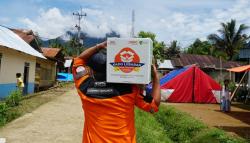 Paket Kado Lebaran Hadirkan Keceriaan Penyintas Gempa Bumi Pasaman