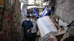 Anies Tinjau Lokasi Kebakaran di Pasar Gembrong, Bahas Revitalisasi dengan Warga