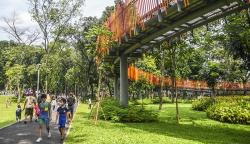Mengunjungi Tebet Eco Park Mengisi Libur Idul Fitri