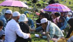 Doa saat Ziarah Kubur Sesuai Sunnah Arab Latin dan Artinya, Amalkan saat Nyekar<