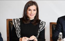 Ratu Ini Selipkan Sosis Khusus dalam Paket Bantuan Senjata untuk Tentara Ukraina