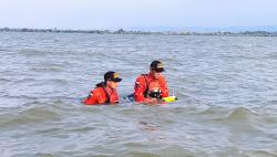 Asyik Mancing di Pelabuhan, Warga Kendal Hilang Tenggelam Digulung Ombak