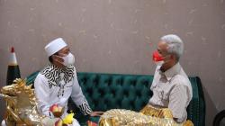 Cerita Lucu Ustaz Das'ad Latief soal Janda Muda Mualaf Bikin Ganjar Tertawa