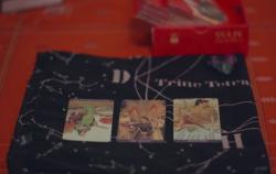 Tertarik Ramal Nasib dengan Kartu Tarot? Saksikan Dulu Vision+ Originals Katanya Episode 8