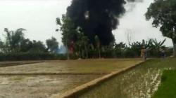 Pipa Pertamina Bocor dan Meledak di Cikedung Indramayu, Warga Panik<