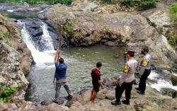 Terpeleset di Curug, Pria Bogor Ini Tewas Tenggelam<