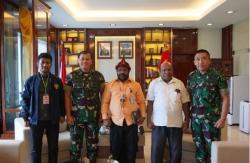 Lenis Kogoya Temui Pangdam Cenderawasih, Bahas soal Papua