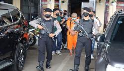 Sadis, Warga Ciandam Sukabumi Diseret Sambil Dibacok lalu Diberdirikan Dibacok lagi