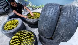 Banjir Pesanan Pembuatan Kursi Berbahan Limbah Ban Bekas