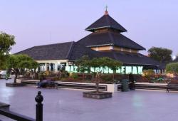 Asal Usul Raden Fatah, Penguasa Kerajaan Islam Pertama di Jawa<
