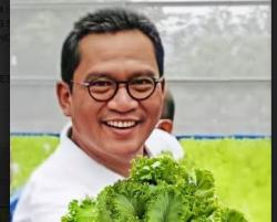 Sosok Windu Aji Crazy Rich Brebes Beri Doorprize 19 Motor di Pilkades Wangandalem