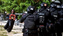 Pria Misterius Bawa Rompi Berisi Bom Dilumpuhkan Polisi di Nusa Dua Bali