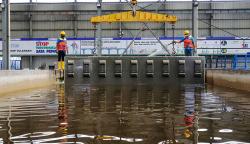 Begini Proses Pembuatan Bantalan Rel Kereta Cepat Jakarta-Bandung<