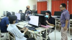 5 Calon Mahasiswa Disabilitas Ikut SBMPTN Universitas Negeri Padang<