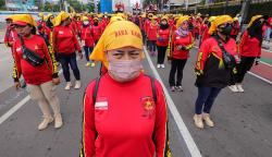 Ribuan Buruh Unjuk Rasa Bawa 14 Tuntutan