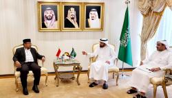 Bertemu Menag Yaqut, Menteri Saudi Sebut Indonesia Dapat Kuota Haji Istimewa<