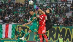 Laga Uji Coba Persebaya vs Persis Solo: Bajul Ijo Kalah 1-2 di Depan Bonek