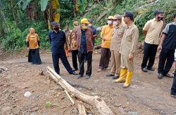 Ancam Bangunan SMPN 3 Kokap, Penanganan Bencana di Kulonprogo Mendesak <