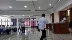 Diusir Bupati Sikka karena Main HP saat Rapat, Ini Penjelasan Kadis Ketahanan Pangan