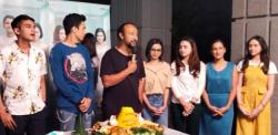 Tayang Perdana, Kru dan Pemain Gelar Acara Syukuran Sinetron Bukan Cinderella Biasa 